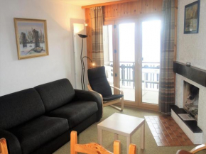 Apartment for 8 in Veysonnaz